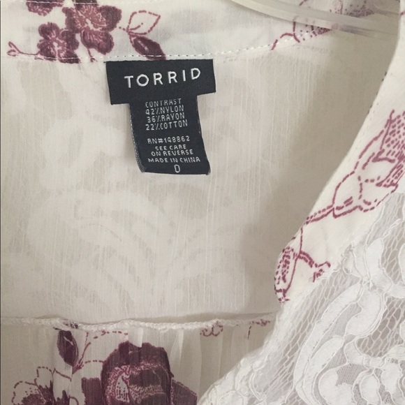 NWOT torrid flower peasant lace blouse - Picture 10 of 14